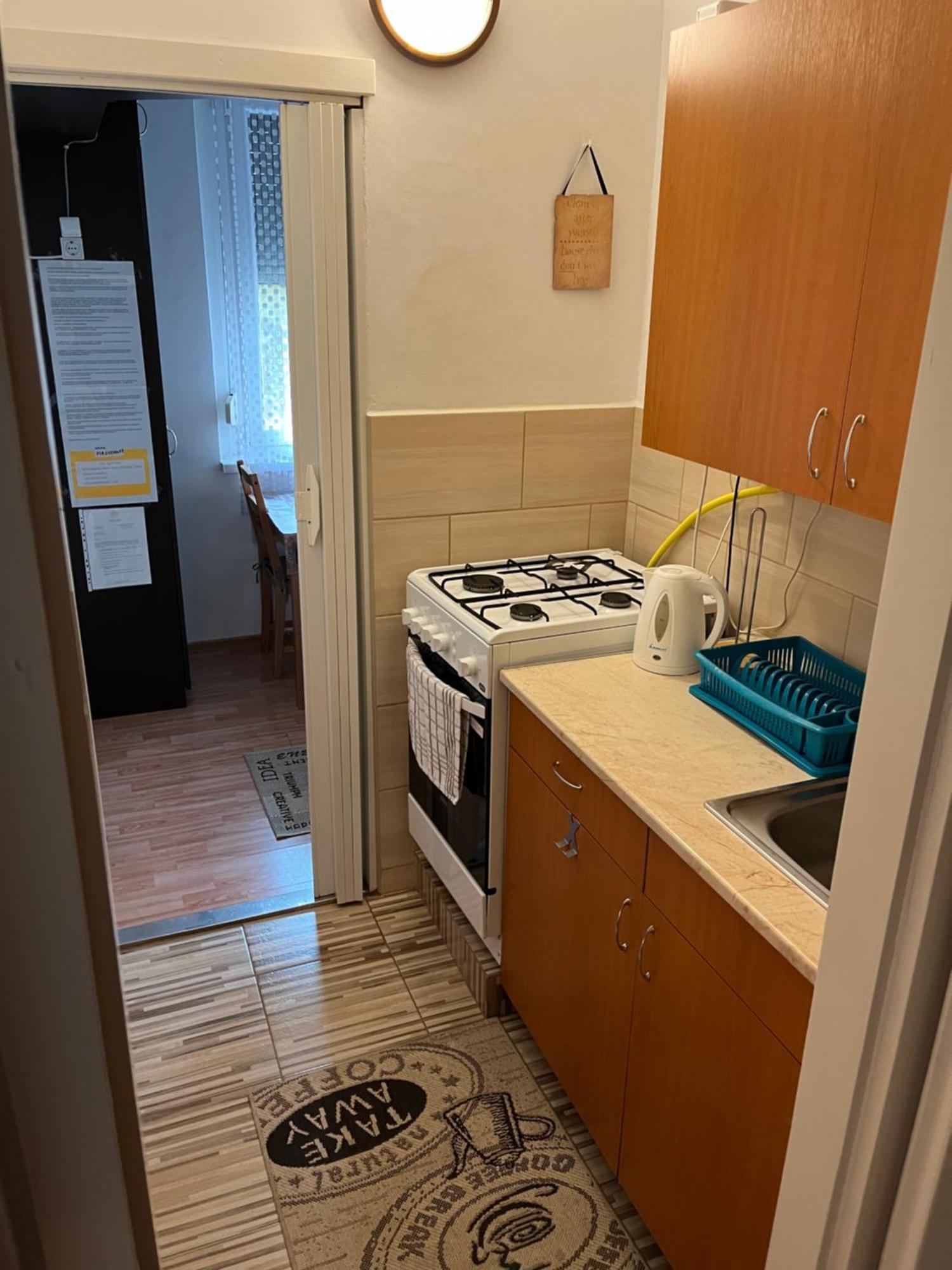Var Apartman Miskolc Exterior foto