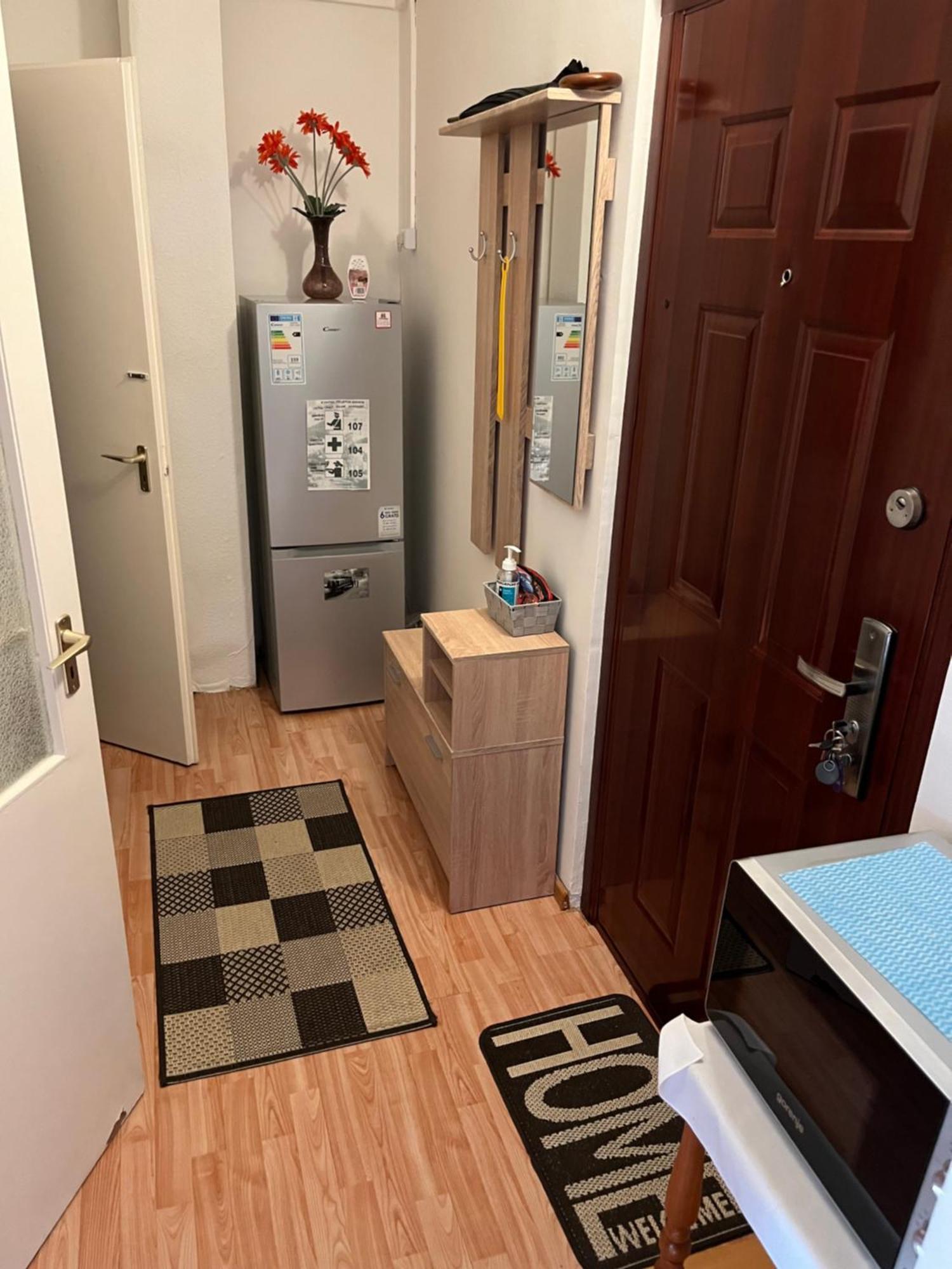 Var Apartman Miskolc Exterior foto